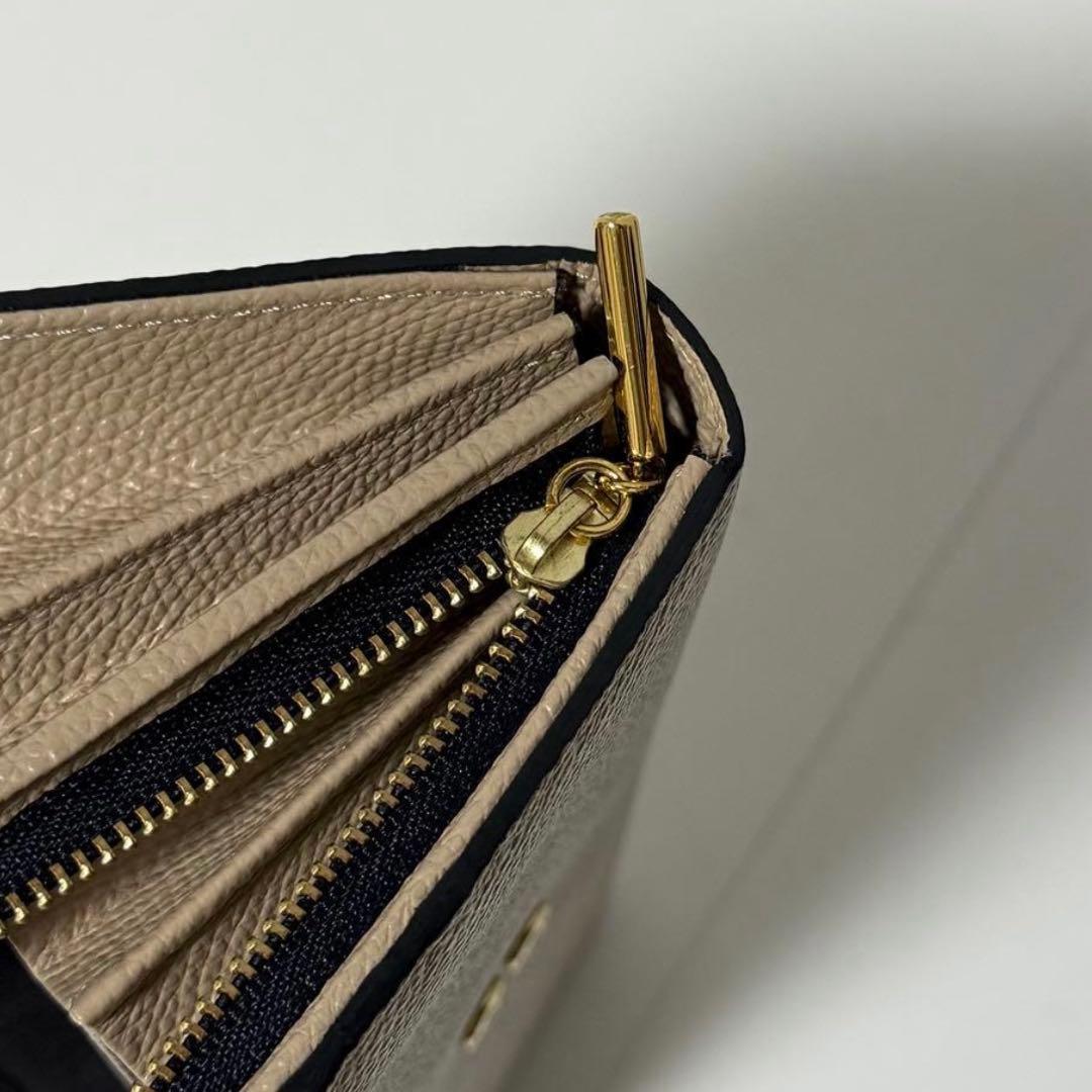 専用です。Epoi マルチウォレットSランク　ベージュ⭐︎エポイ