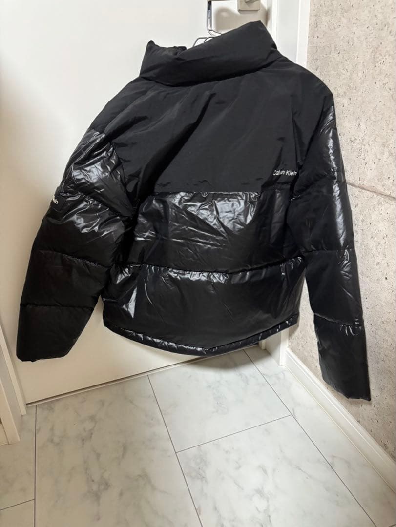   カルバンクライン ダウン ブラック 黒 Lサイズ