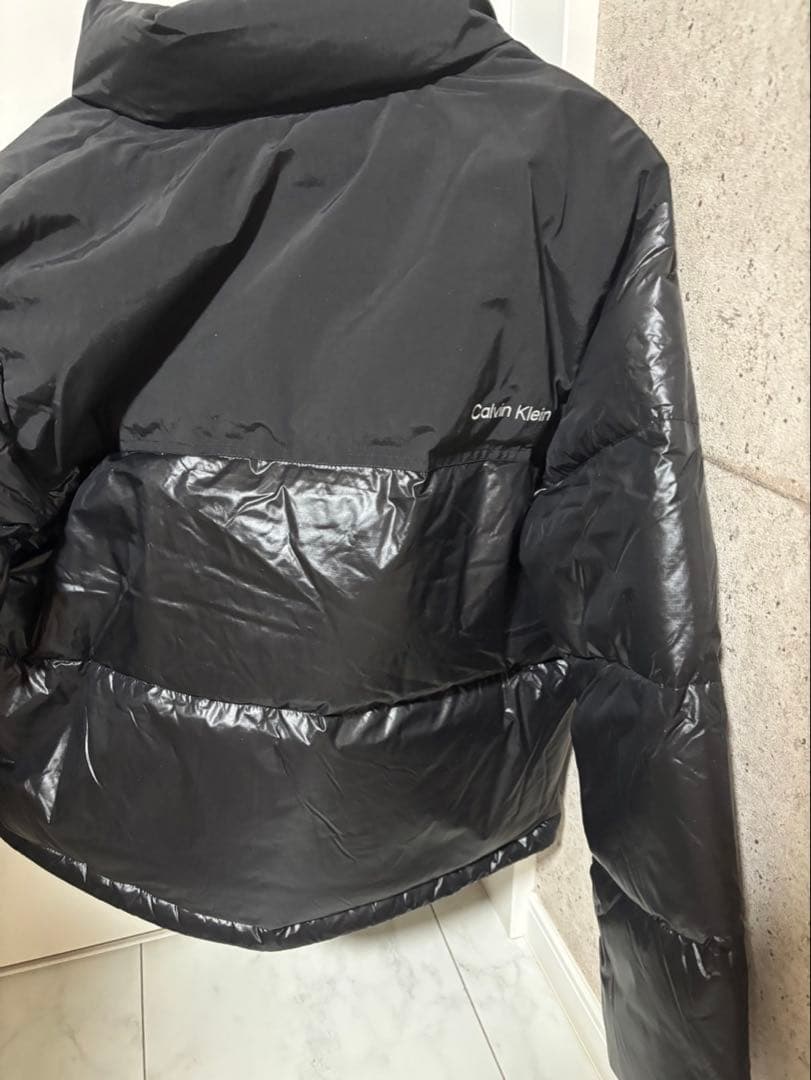   カルバンクライン ダウン ブラック 黒 Lサイズ