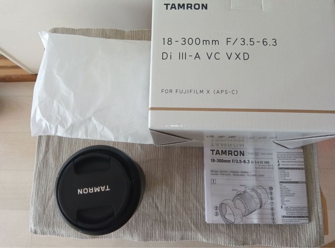 デジタルカメラ TAMRON 18-300mm F/3.5-6.3 Di III-A VCVXD