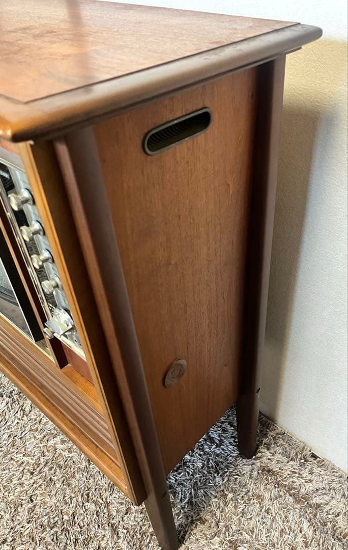 [送料無料　希少品] ナショナル　高級家具テレビ　TC-96W