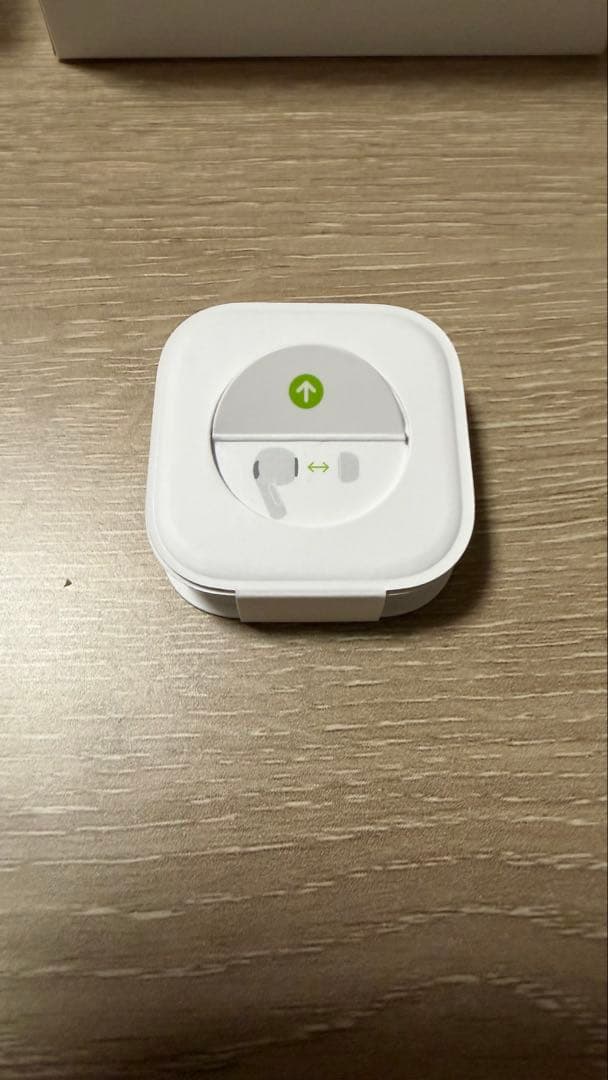 お値下げ大歓迎SALE AirPods Pro 本体 ホワイト+オマケ(ケース)