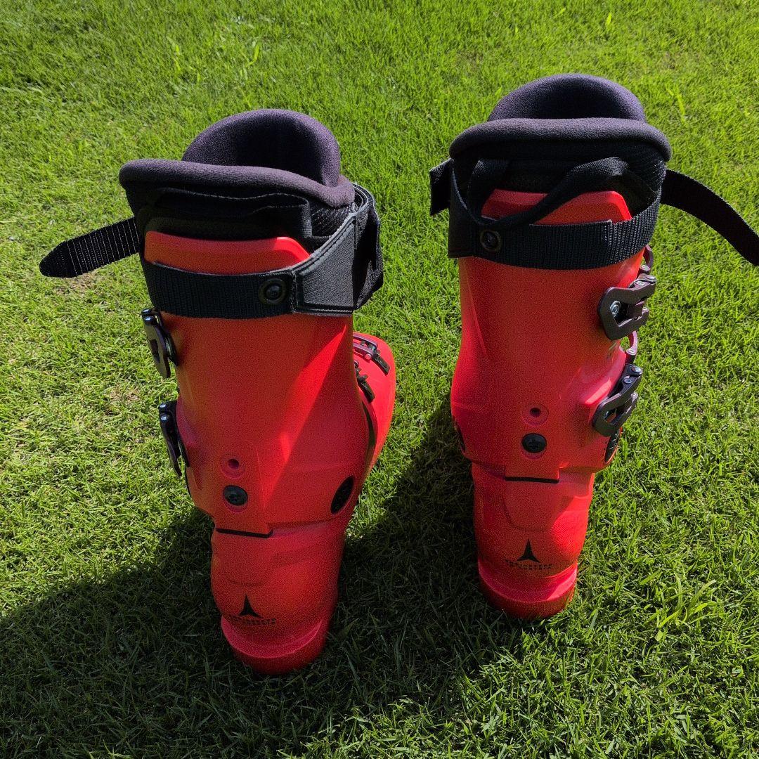 ATOMIC RRDSTRR　CS130スキーブーツ 赤