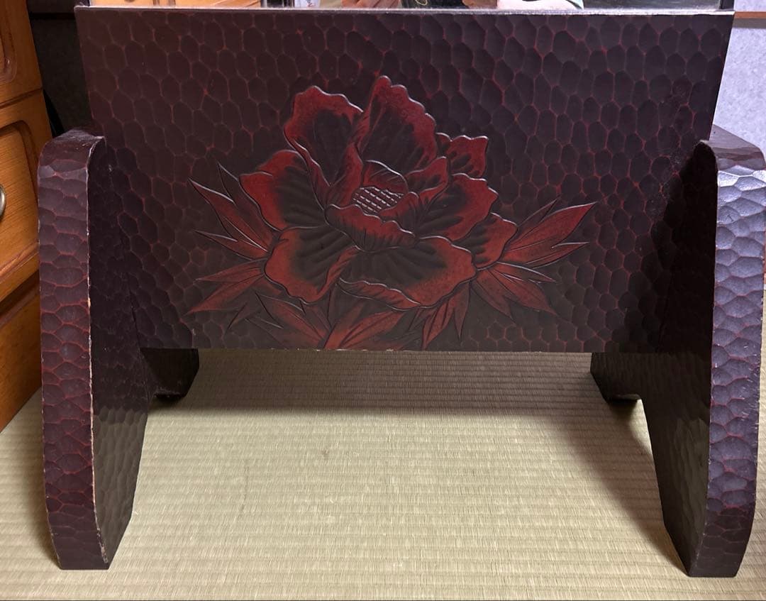 姿見　鎌倉彫デザイン　和風　豪華紋付ゆたんカバー付き