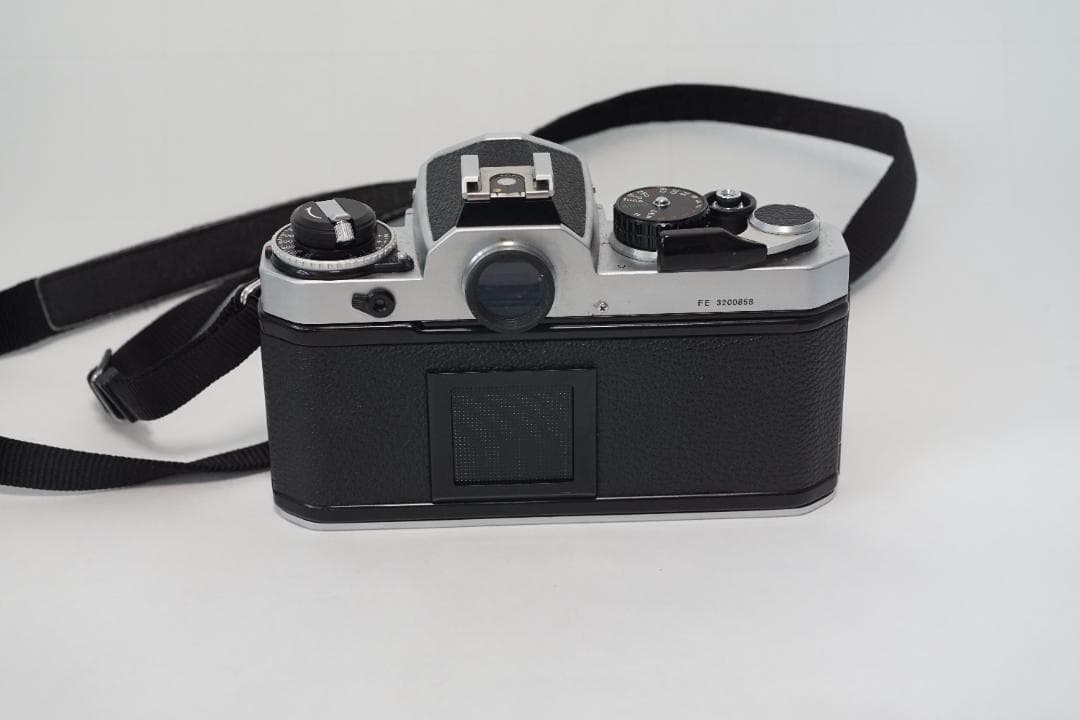 Nikon FE 50mm ボディ シルバー