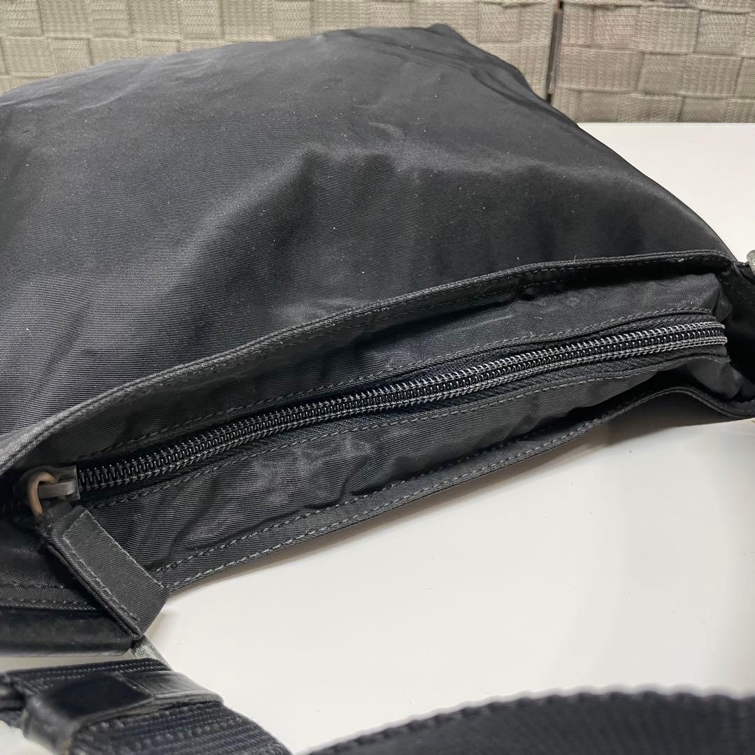 S*。様 PRADA ナイロン　ショルダーバッグ