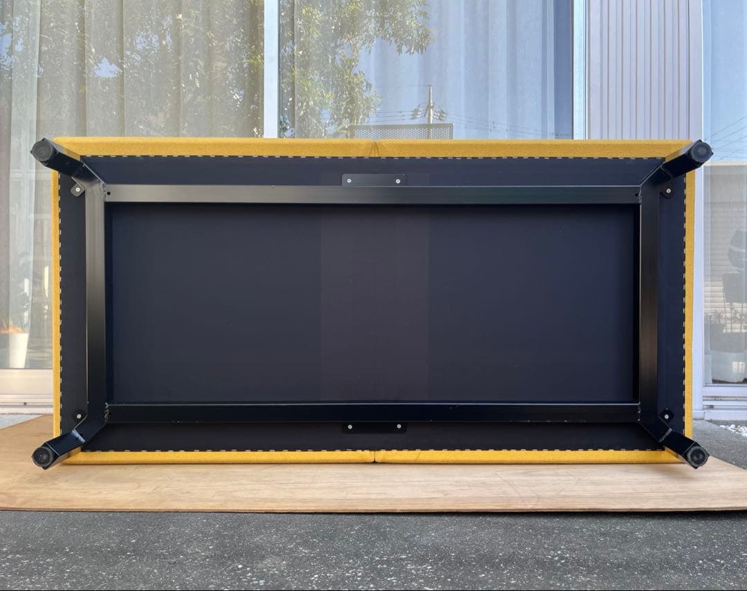 シンプルモダン　2Sソファ　ミッドセンチュリー　北欧スタイル　イエロー