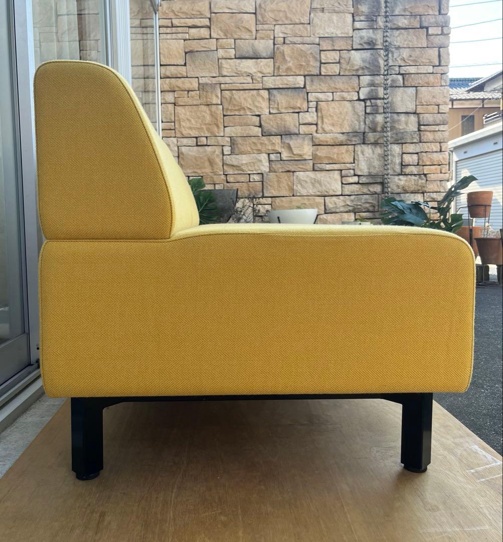 シンプルモダン　2Sソファ　ミッドセンチュリー　北欧スタイル　イエロー