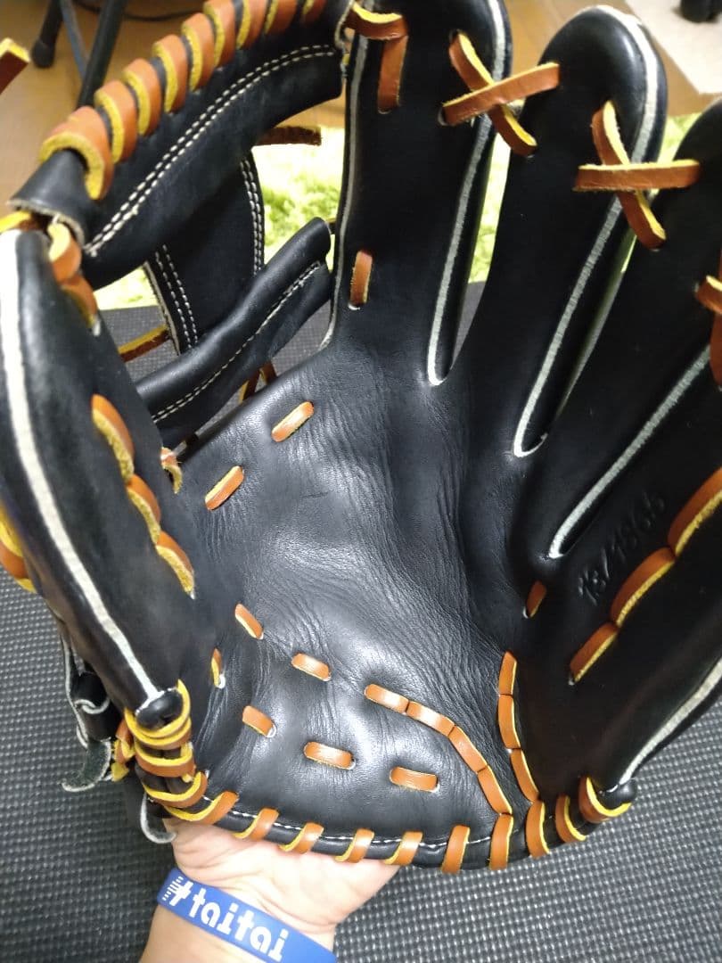 Under Armour 軟式グローブ 右投げ用