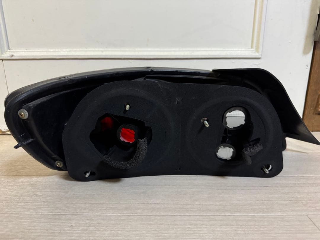YBs2000(AP1)純正テールランプ左右ガスケット付き