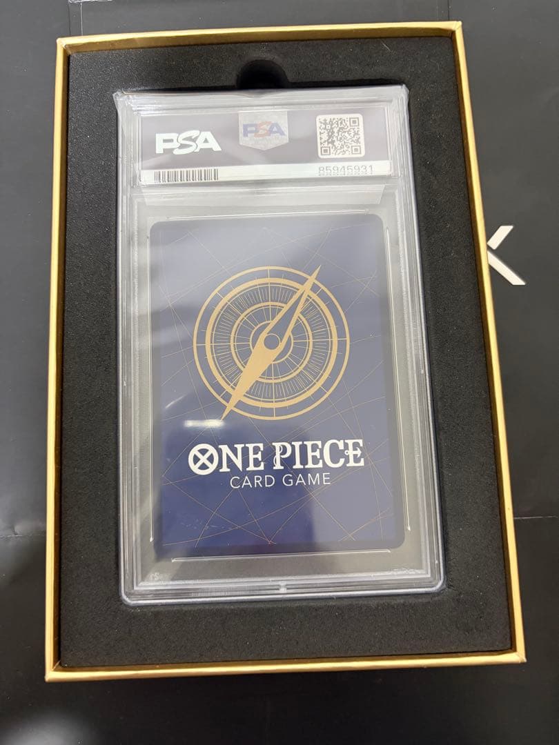 ワンピースカード モンキー Dルフィ ニカ FILM REDワンピースPSA10