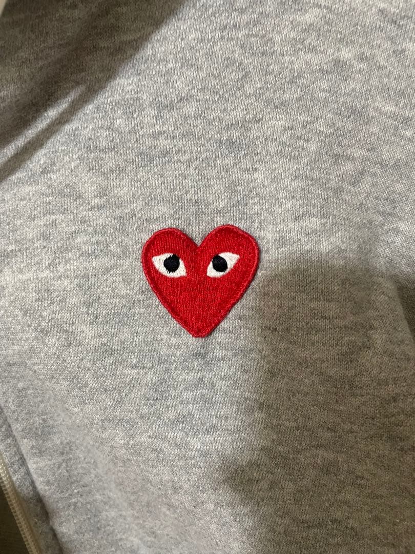 PLAY COMME des GARCONS ジップパーカー Sサイズ