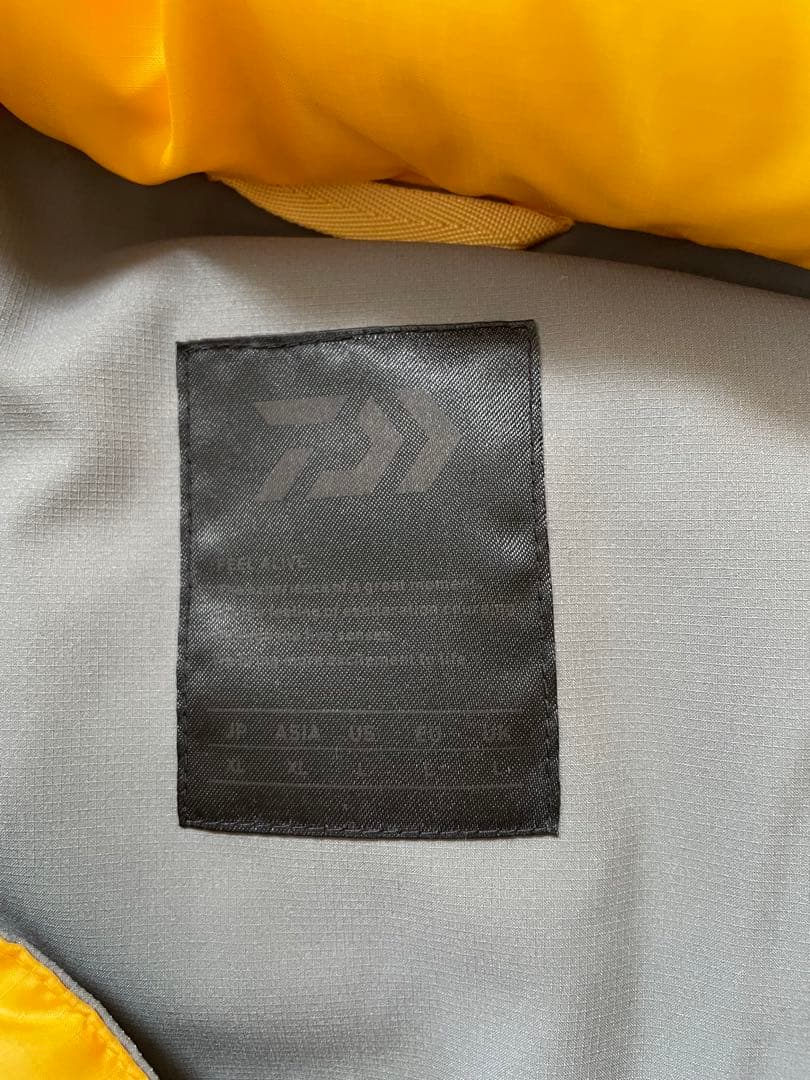 【限定値下げ】daiwa pier39イエローダウンベスト