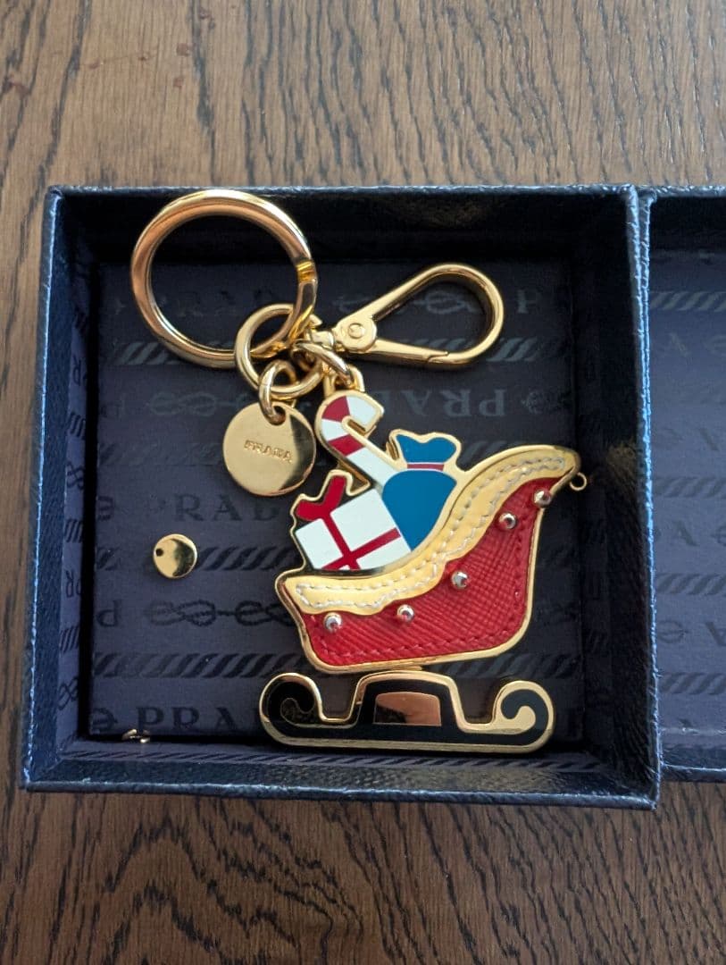 プラダ　ソリ　キーチャーム