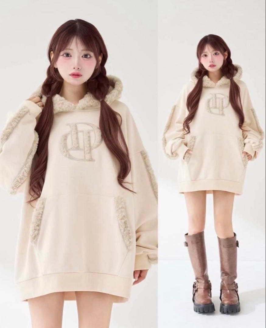 ダーリッチ　DDボアスウェットフーディー