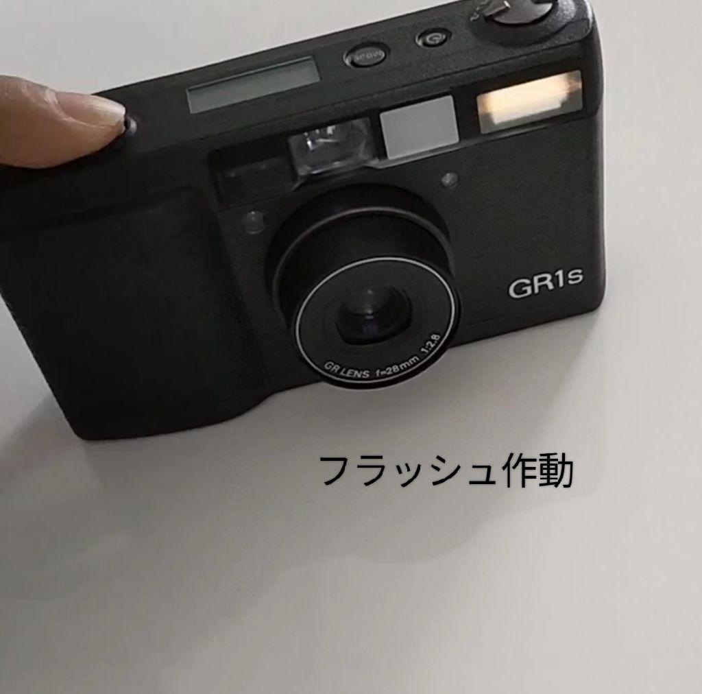 ラ*ン様 RICOH GR1s デート　コンパクトフィルムカメラ
