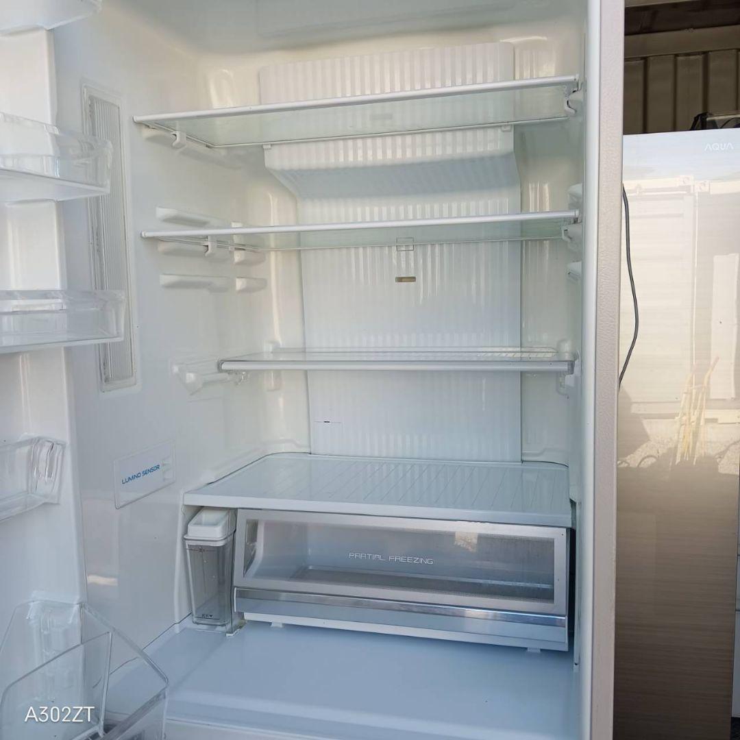 【1041】　Panasonic　大型冷蔵庫　406L