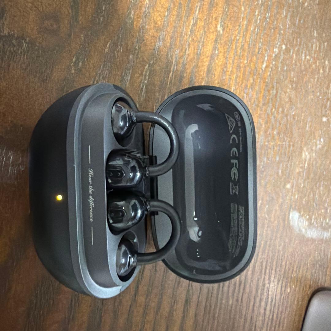 高価ワイヤレスイヤホン　まとめ売り