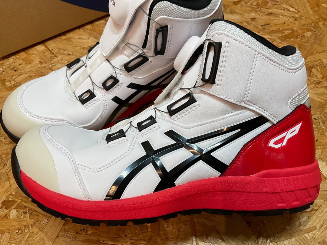 未使用 asics WINJOB CP304 BOA 安全靴 26cm WIDE