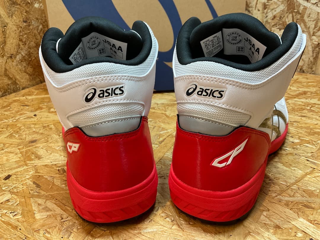 未使用 asics WINJOB CP304 BOA 安全靴 26cm WIDE