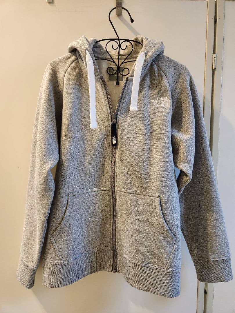 極美品　THE NORTH FACE グレー ジップアップパーカー