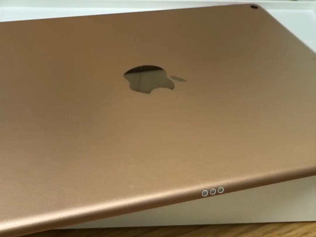 極美品 Apple iPad air 第3世代 ゴールド WiFiモデル