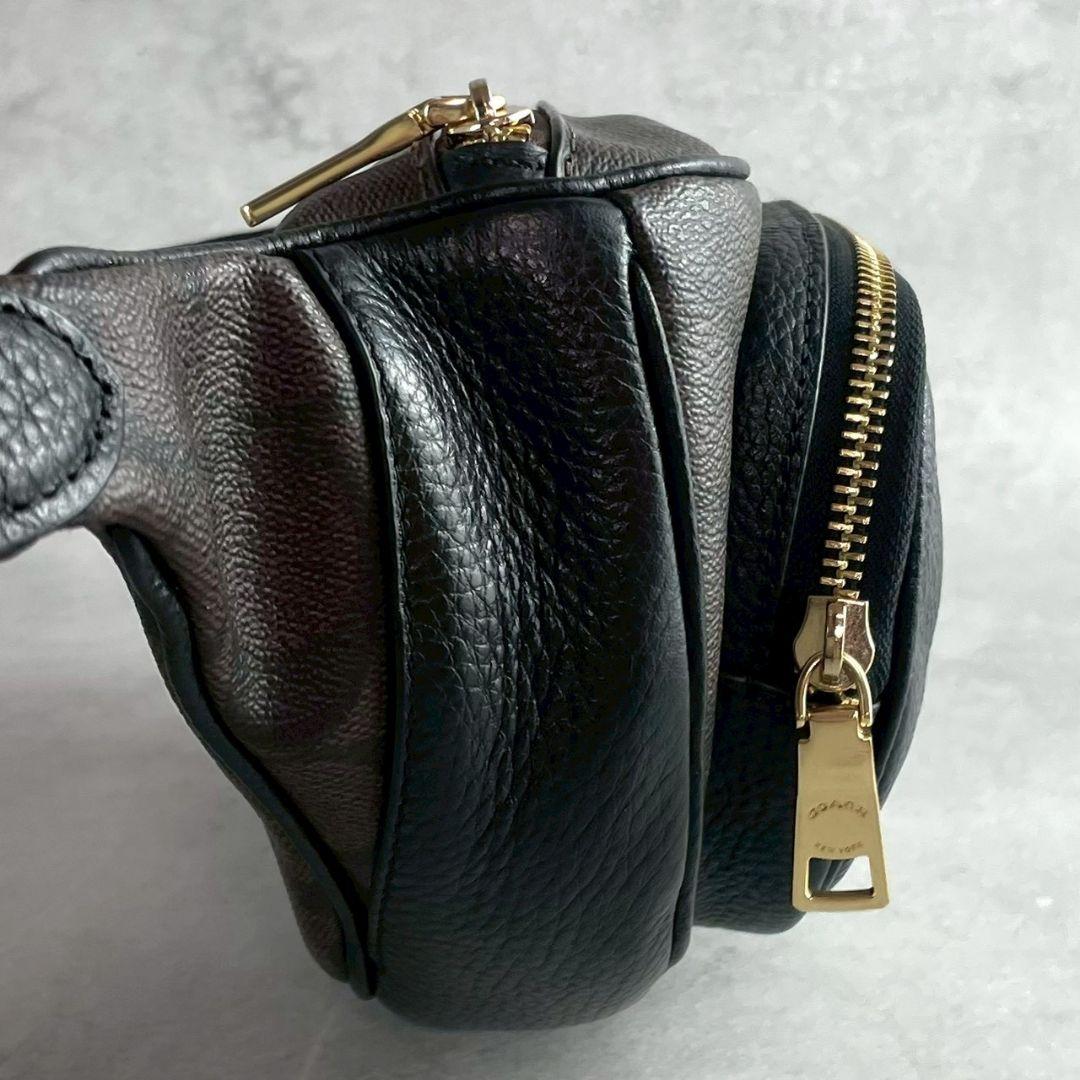 未使用 コーチ ボディバッグ レザー PVC ロゴ バイカラー ブラウン 黒