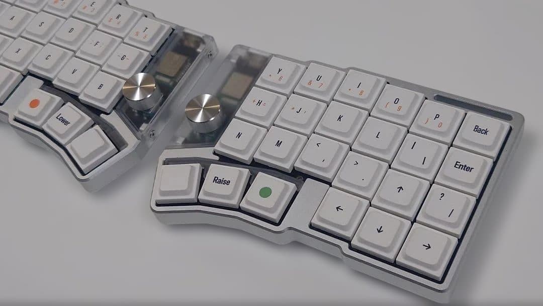 【ケース付】Cornix LP 分割無線キーボード｜VIAL対応｜技適｜シルバー