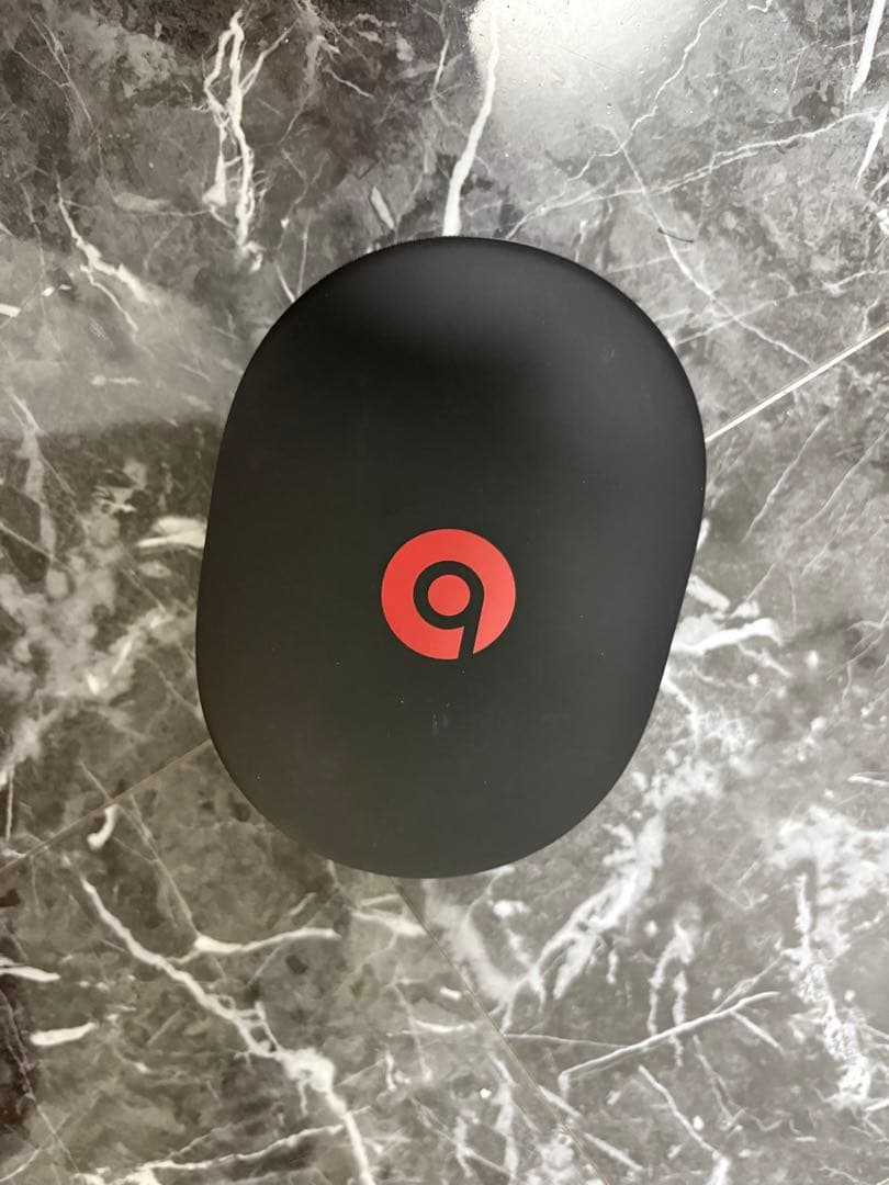 beats studio3 wireless ホワイト　定価48000円弱