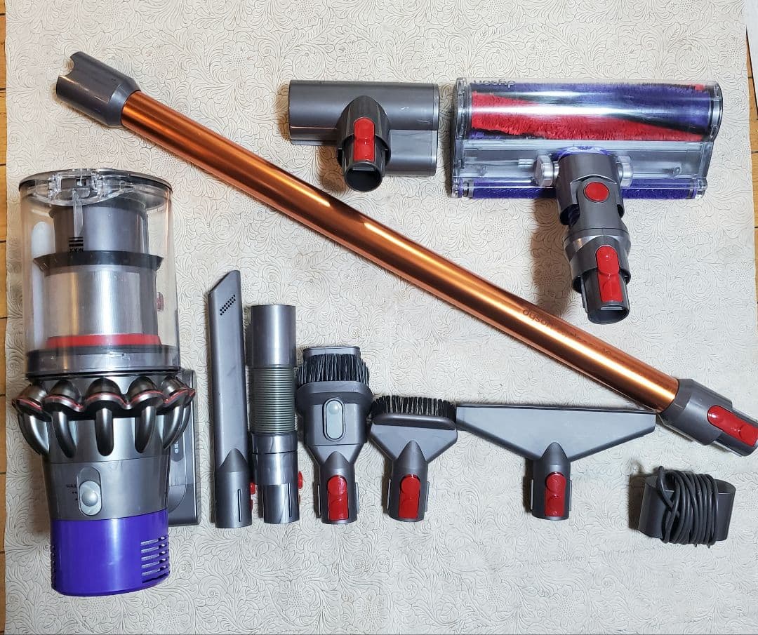 ダイソン掃除機V10.SV12