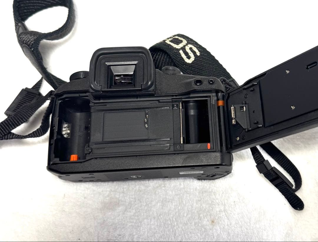 フィルムカメラ Canon EOS 7s #B14