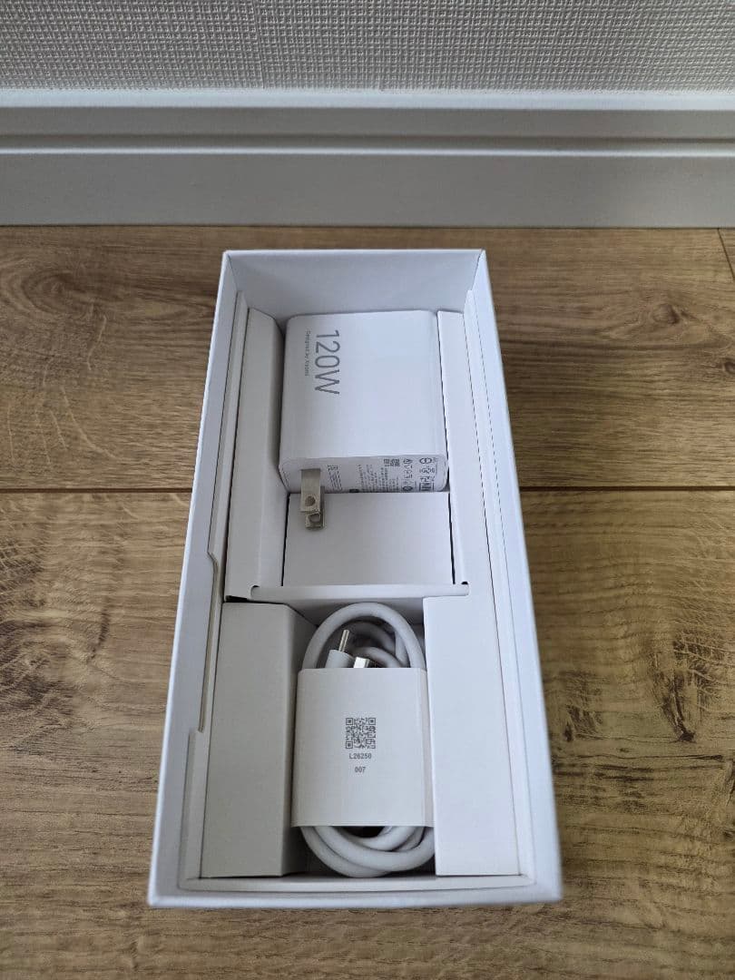 【おまけ付き】Xiaomi 13T Pro 国内版　simフリー　256GB