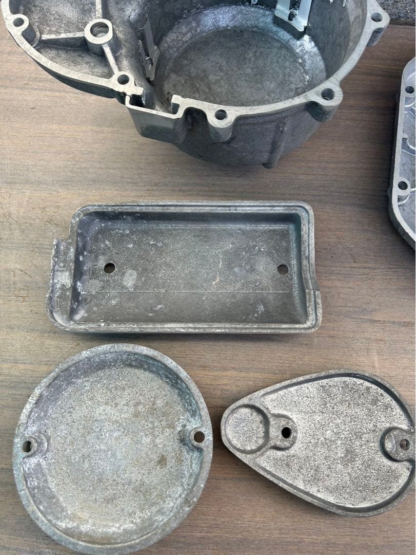 Z1 Z2 KZ D1 エンジンカバー ポイントカバー５点金型 砂型 BEET