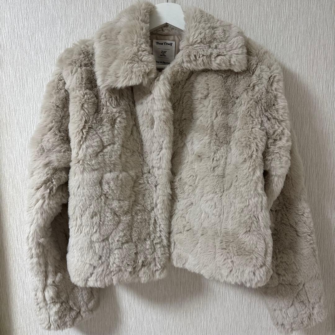 ゆ*か様 Treat Ürself ファーコート beige