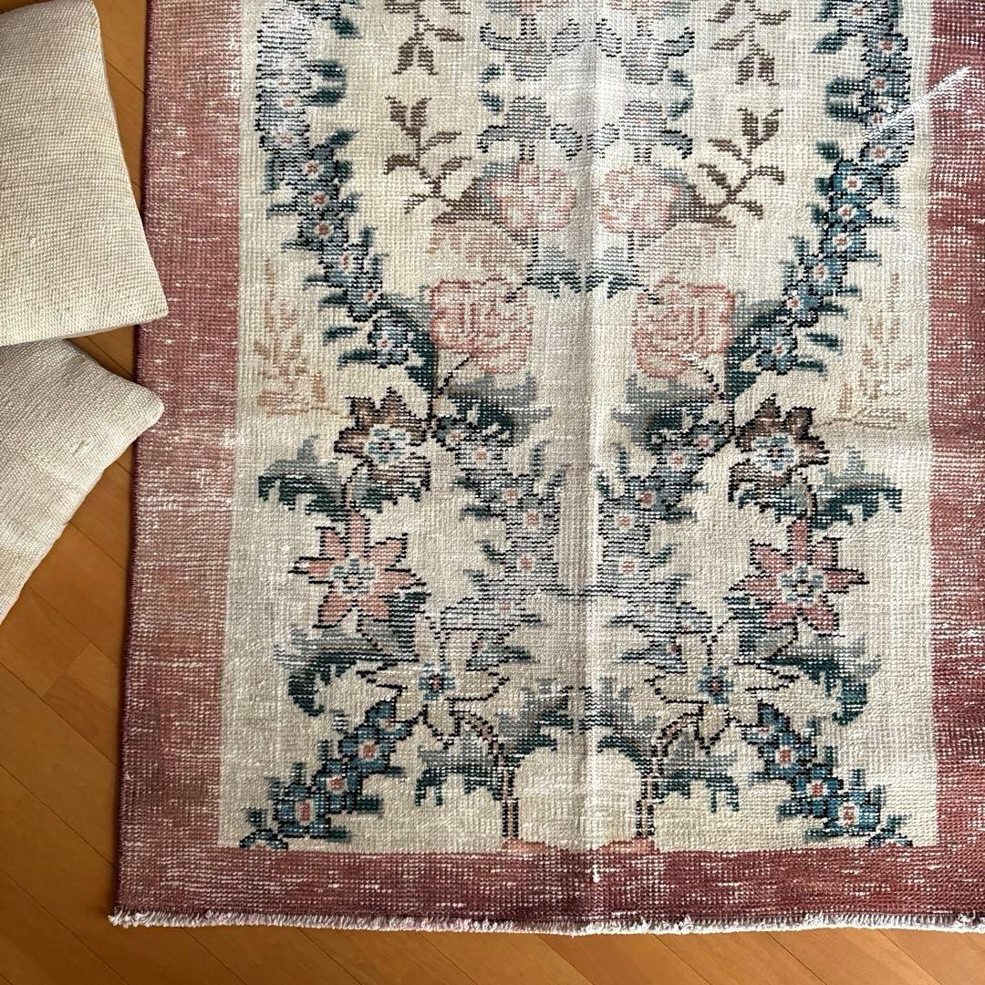93×170擦れ　アンティークリースボタニカル　花柄　トルコヴィンテージラグ
