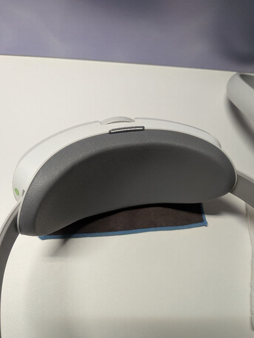 PICO 4 VRヘッドセットとコントローラー　128G