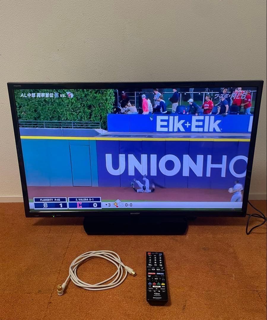 シャープ 液晶テレビ 32V型 AQUOS 裏番組録画対応