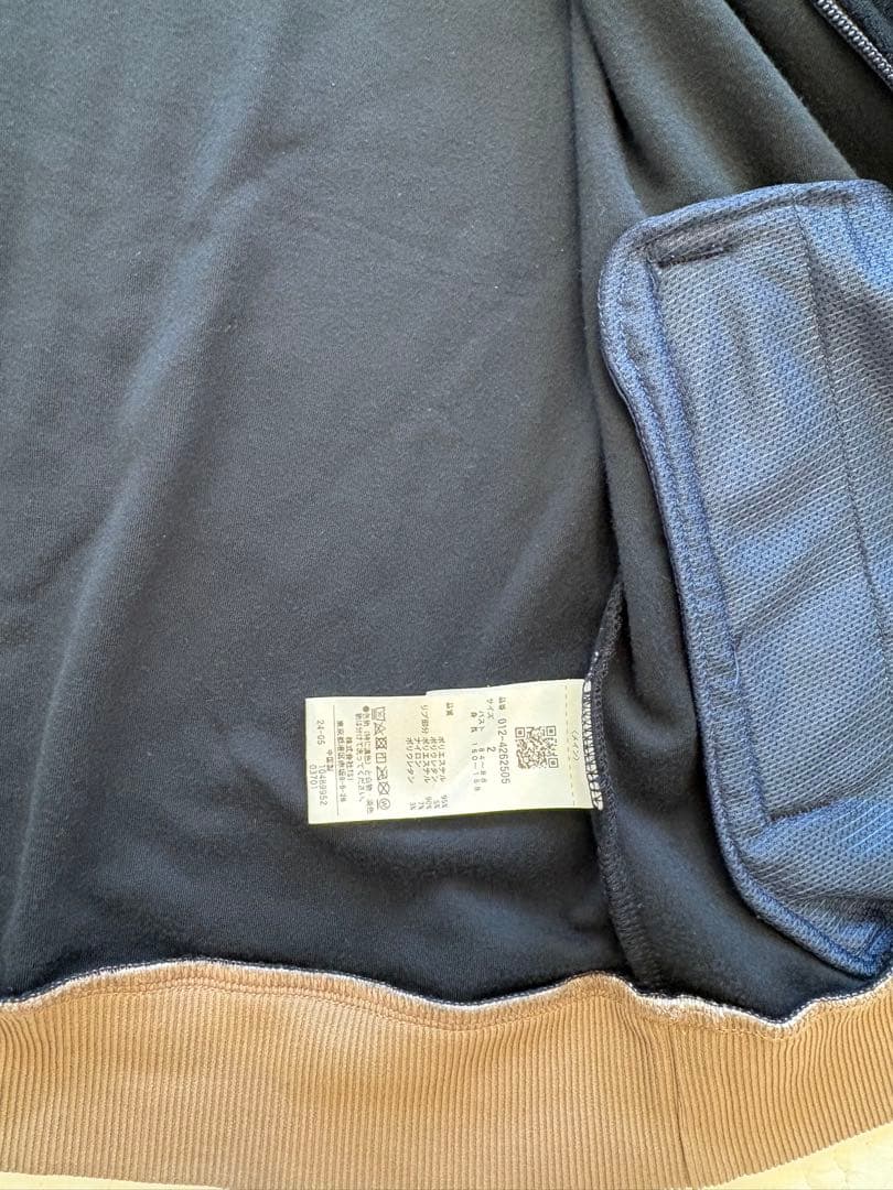 ニューバランスゴルフ　ベロアセットアップ