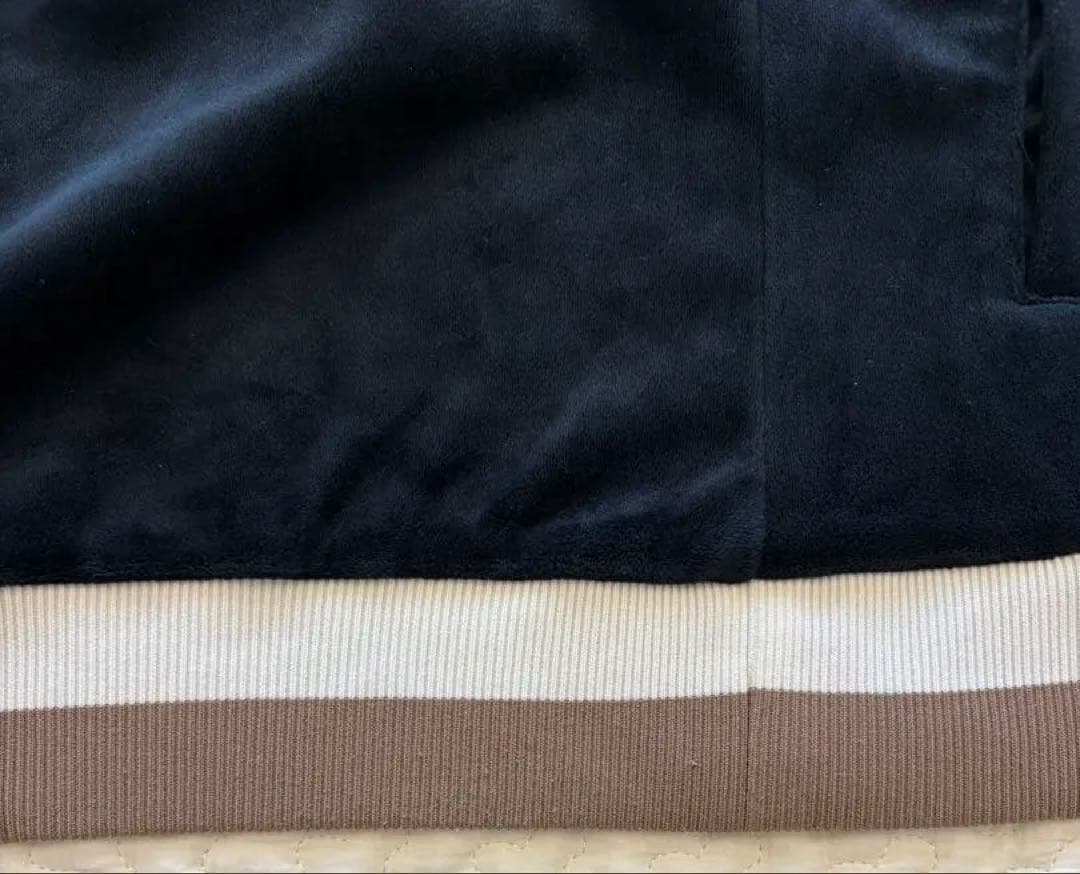 ニューバランスゴルフ　ベロアセットアップ