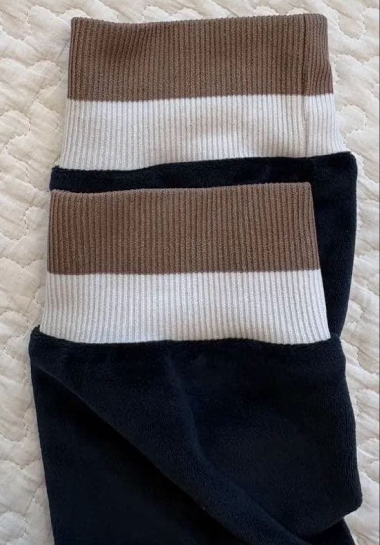 ニューバランスゴルフ　ベロアセットアップ