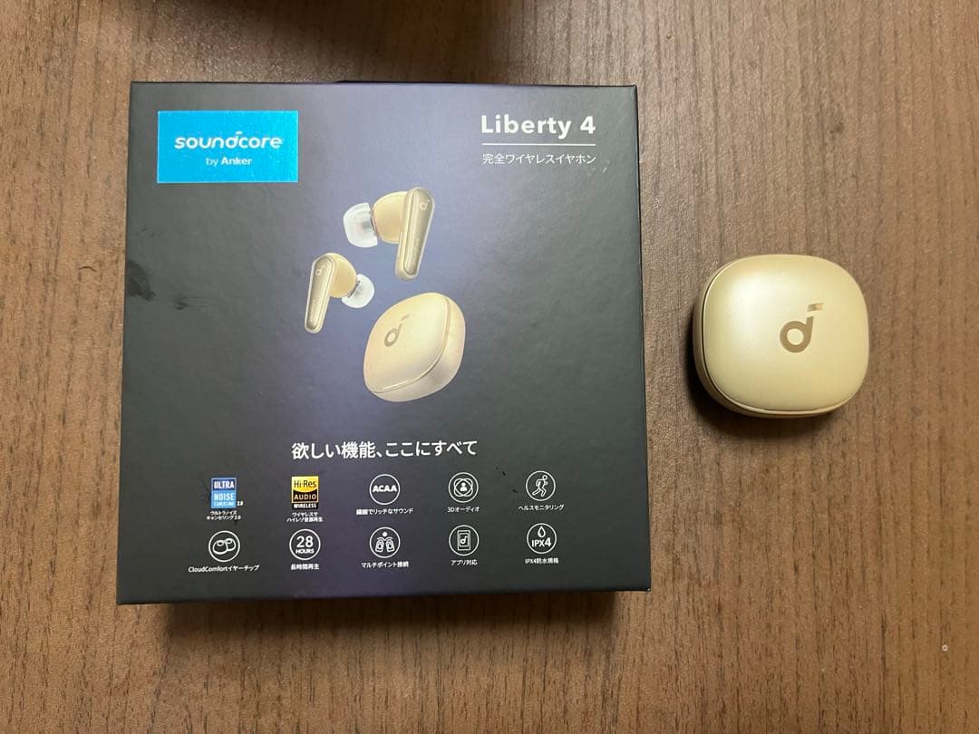 Anker Soundcore Liberty 4 シャンパンゴールド