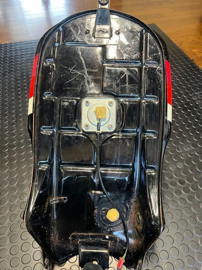 CBR400F タンク しーず