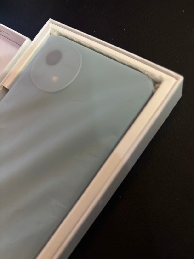 [未使用]【おまけ付き】AQUOS wish 5 ワカバ