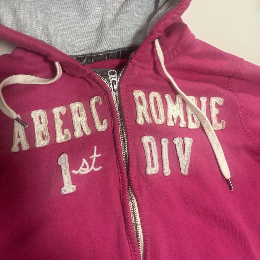一点物レアAbercrombie & Fitch アバクロジップパーカー ピンク