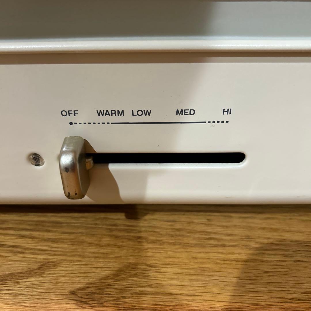 BRUNO コンパクトホットプレート ホワイト 深鍋、たこ焼きプレート付き