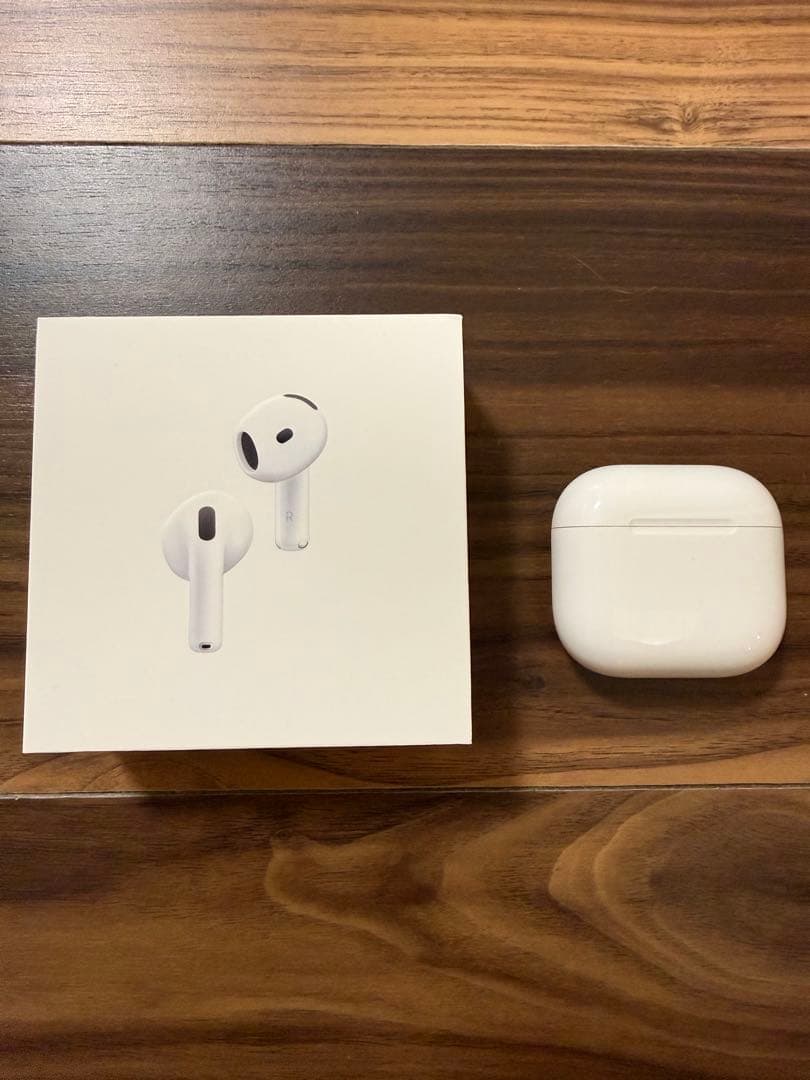 【美品】AirPods4 ANC ノイズキャンセル機能搭載