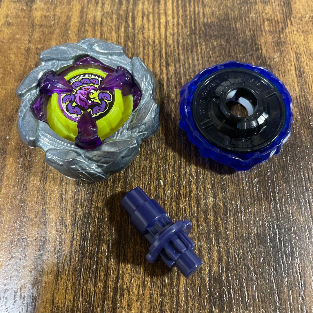 【限定新品ベイ】ベイブレードX オロチクラスタ9-60LR あ2