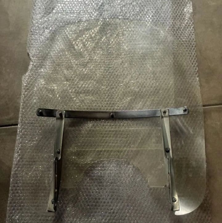 ハーレー　FLSTC エボソフテイルシールドスクリーン