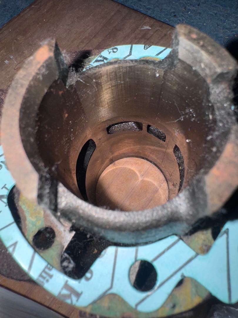 赤*ロ様 AF35 ボアアップキット、純正ピストンシリンダーセット