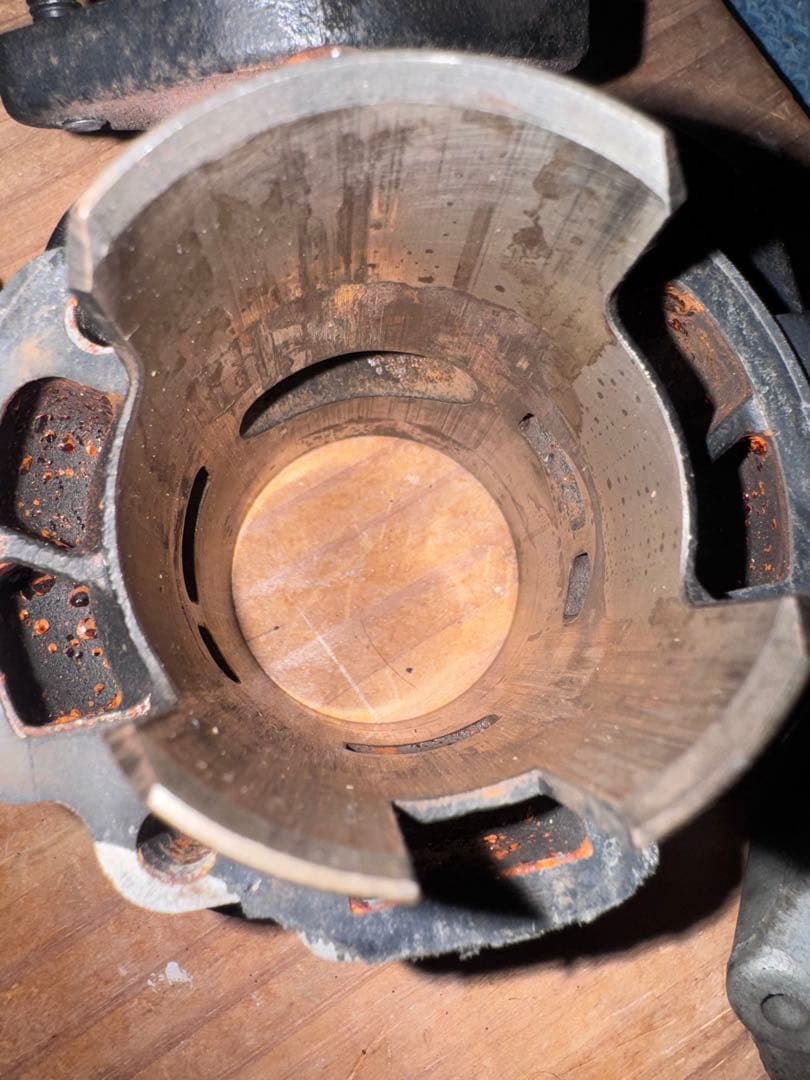 赤*ロ様 AF35 ボアアップキット、純正ピストンシリンダーセット